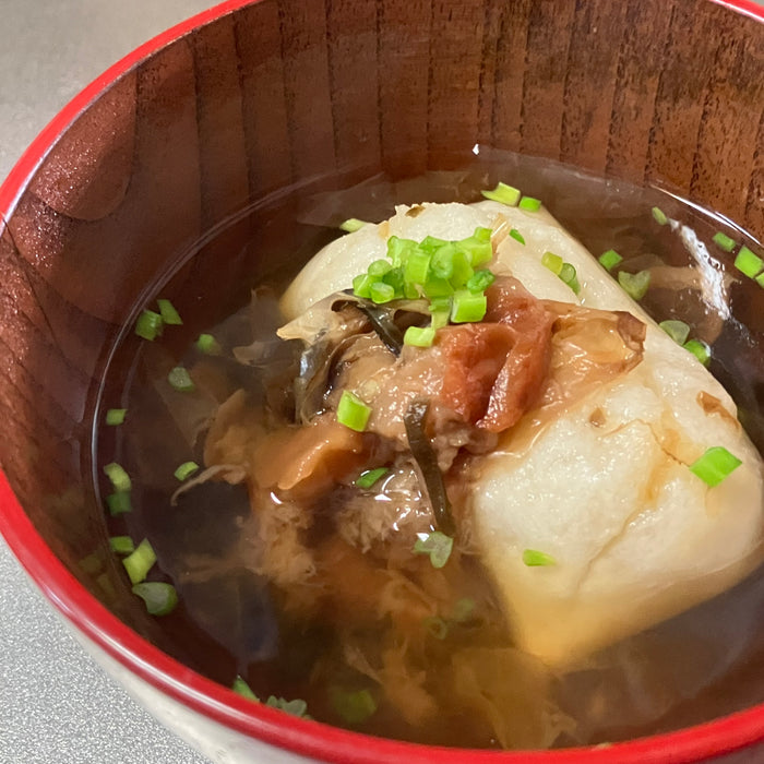 おなかもからだも満足！梅昆布の即席スープ