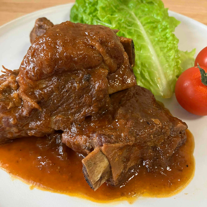 新玉ねぎの甘みに感動！ほろほろ煮込みスペアリブ