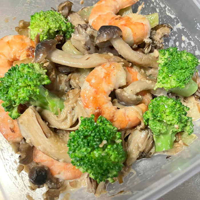 きのこと海老のごま香るデリサラダ