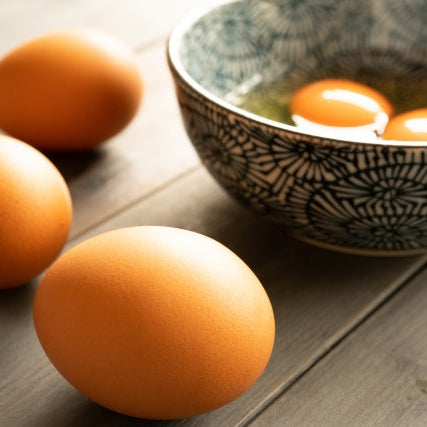 《予約販売 / 4月下旬発送》《有精卵》いのちをいただく濃厚な一玉 おんどり君とめんどりさんの贈り物 72個【香川県三豊産】