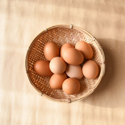 《予約販売 / 4月下旬発送》《有精卵》いのちをいただく濃厚な一玉 おんどり君とめんどりさんの贈り物 72個【香川県三豊産】